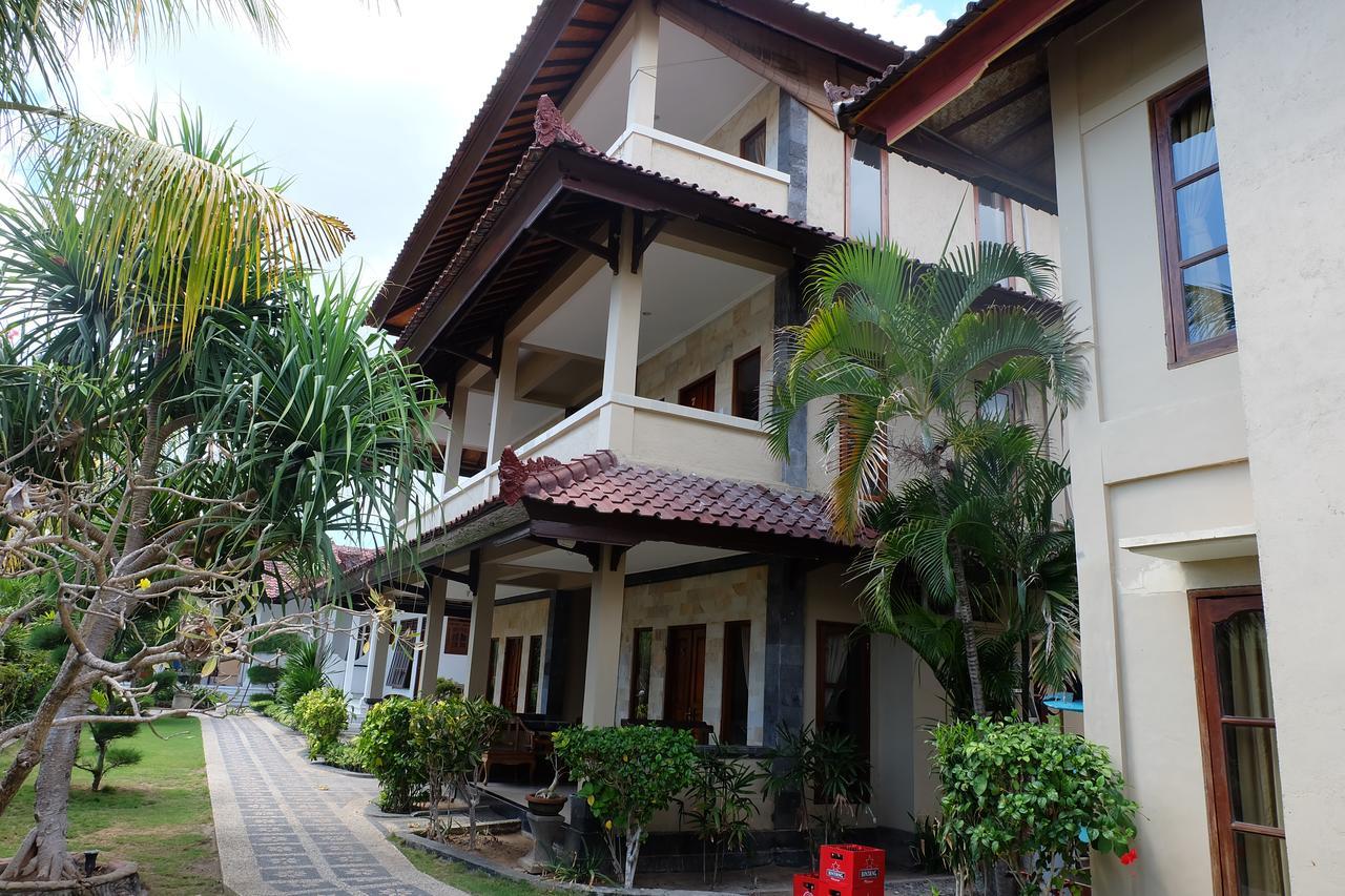 Puri Nusa Beach Hotel Нуса-Лембонган Экстерьер фото