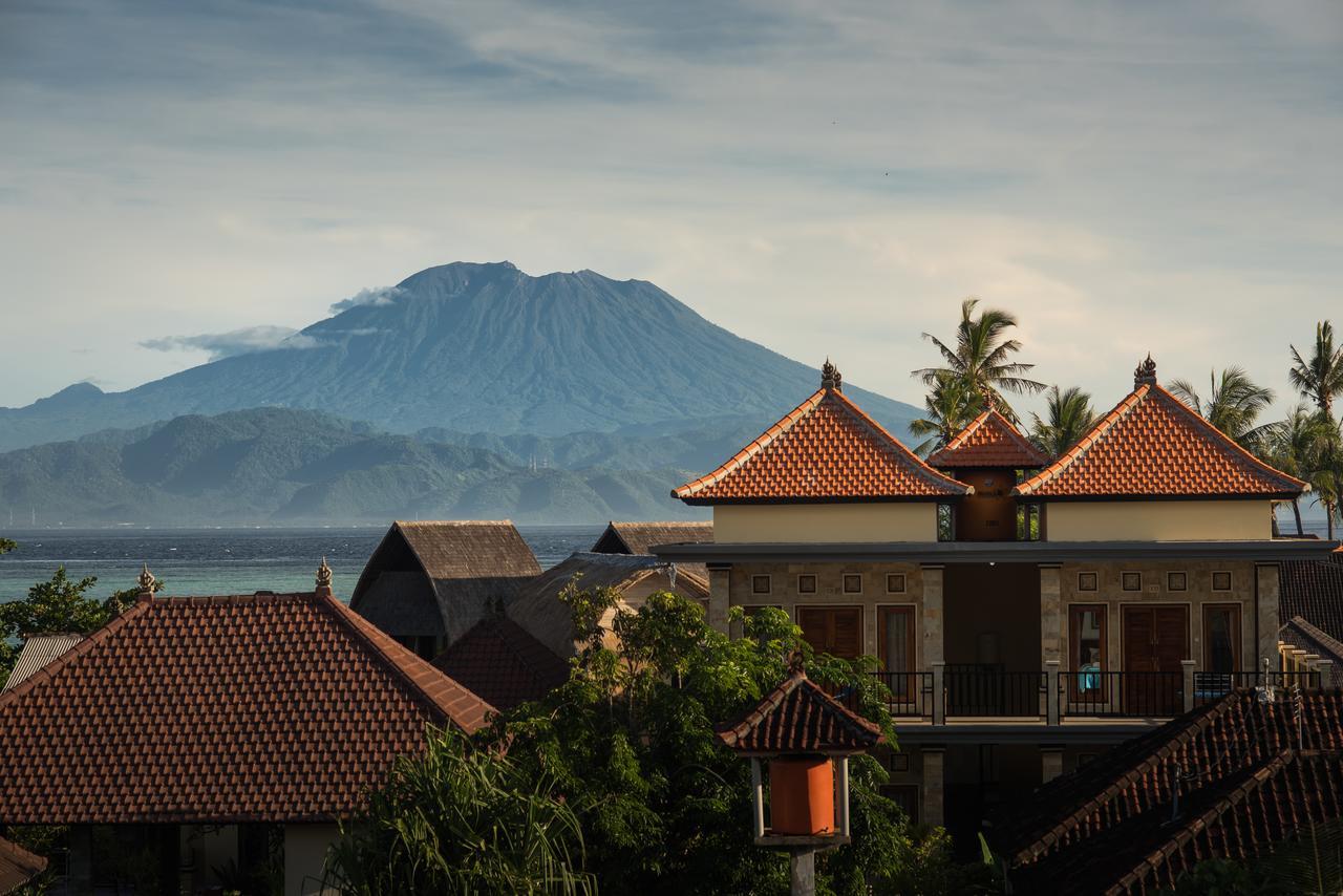 Puri Nusa Beach Hotel Нуса-Лембонган Экстерьер фото