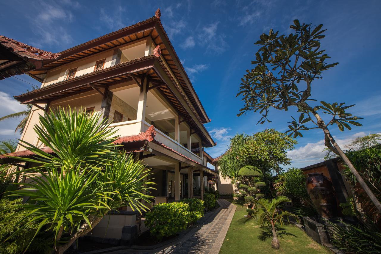 Puri Nusa Beach Hotel Нуса-Лембонган Экстерьер фото