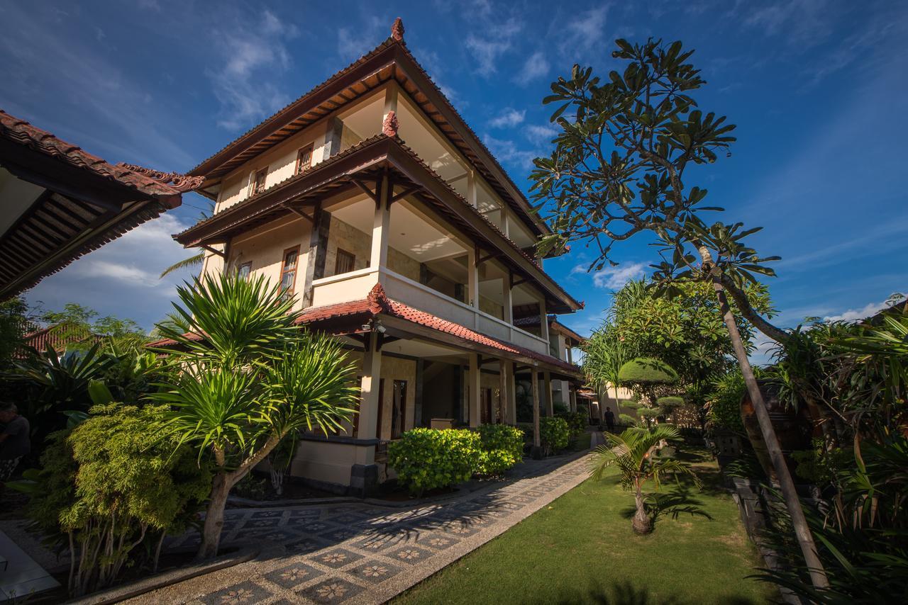 Puri Nusa Beach Hotel Нуса-Лембонган Экстерьер фото